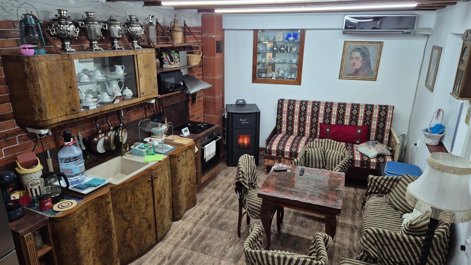 Modern And Old Lodge София Екстериор снимка